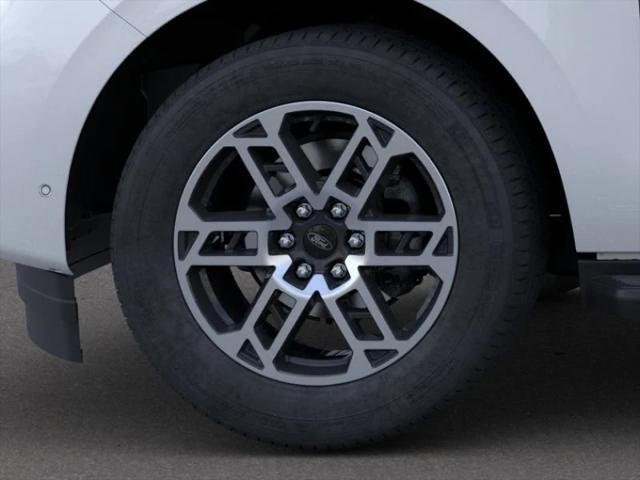 new 2025 Ford Expedition car, priced at $68,210