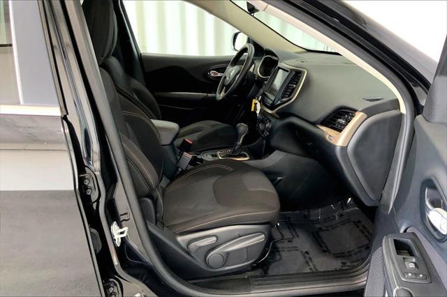 used 2016 Jeep Cherokee car, priced at $10,891