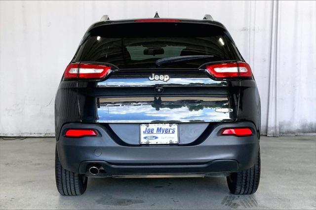 used 2016 Jeep Cherokee car, priced at $10,891