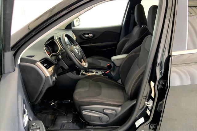 used 2016 Jeep Cherokee car, priced at $10,891