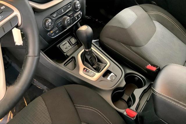 used 2016 Jeep Cherokee car, priced at $10,891