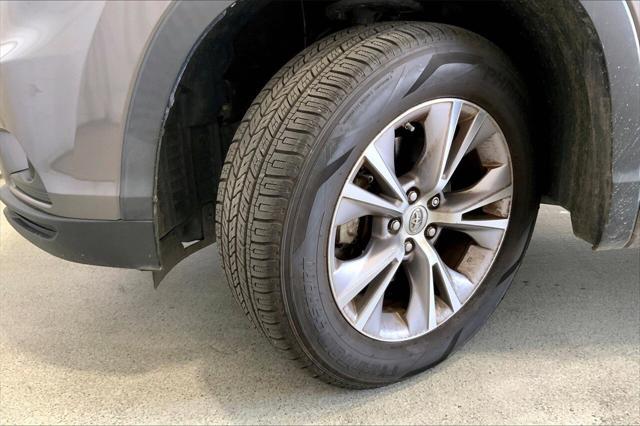 used 2015 Toyota Highlander car, priced at $16,991