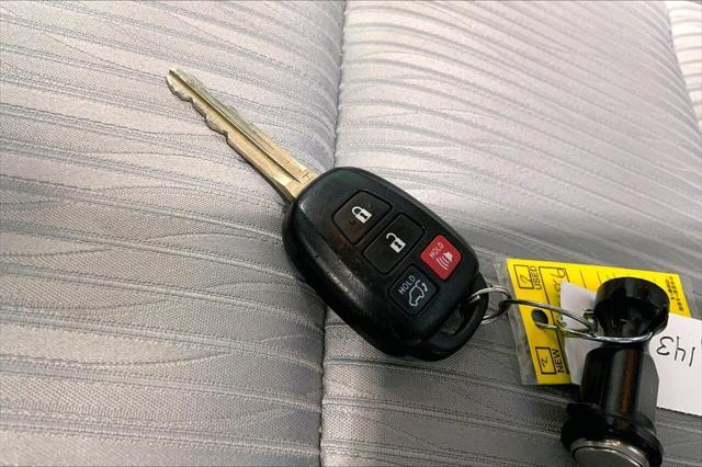 used 2015 Toyota Highlander car, priced at $16,991