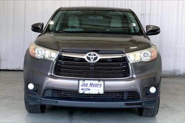 used 2015 Toyota Highlander car, priced at $16,991