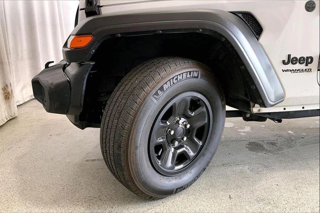 used 2022 Jeep Wrangler Unlimited car, priced at $28,992