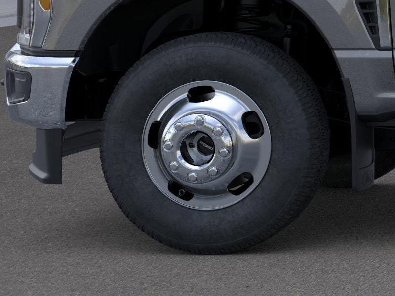 new 2025 Ford F-350 car, priced at $64,556