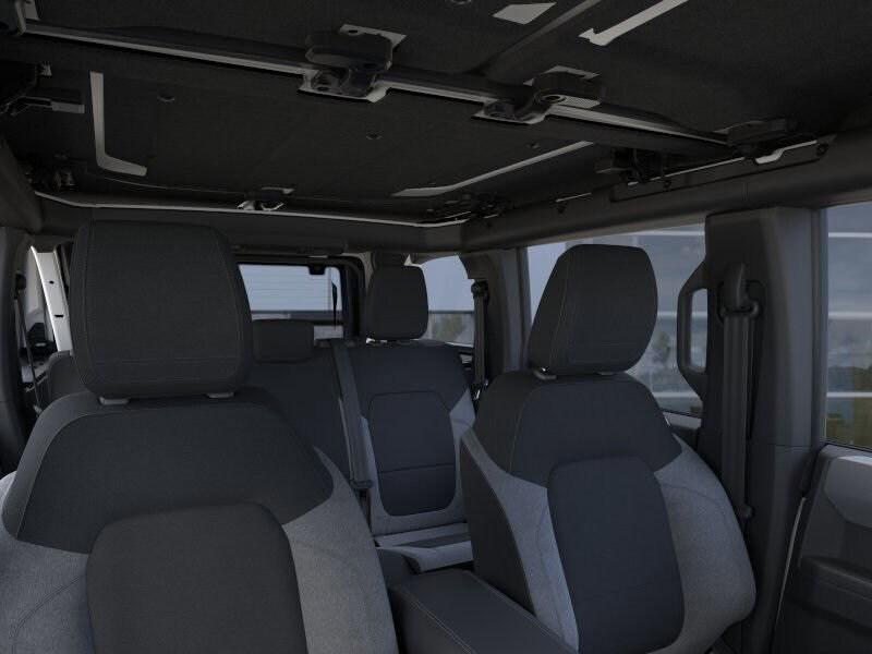 new 2025 Ford Bronco car, priced at $45,652