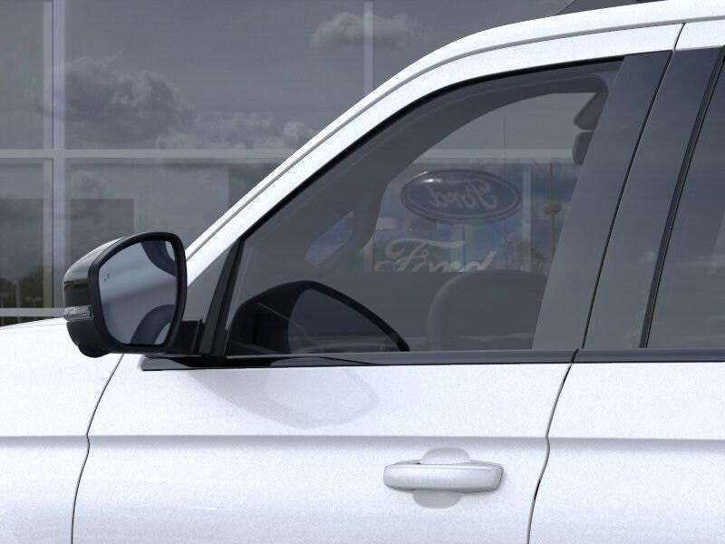 new 2025 Ford Expedition car, priced at $81,968