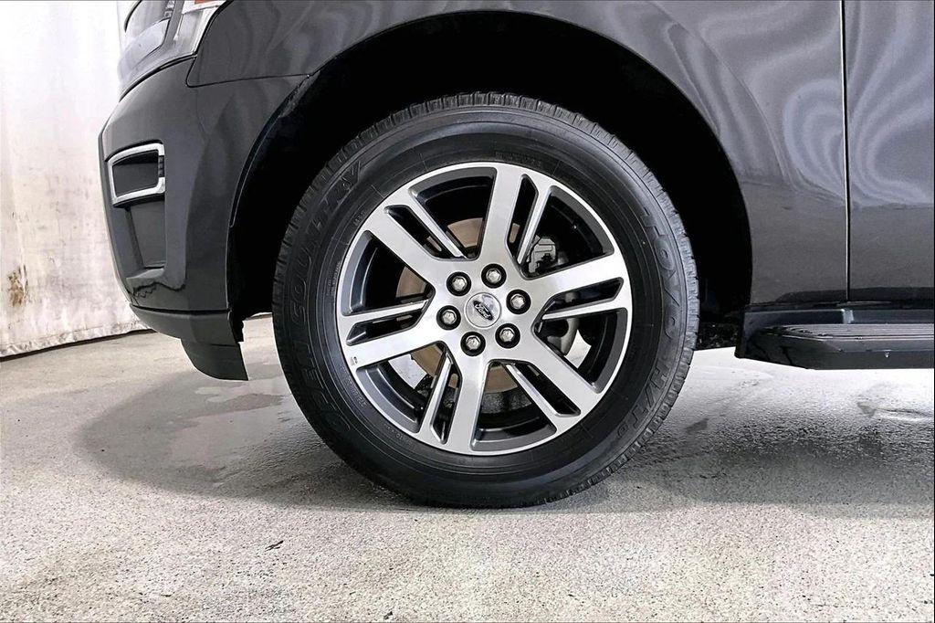 used 2024 Ford Expedition Max car, priced at $46,551