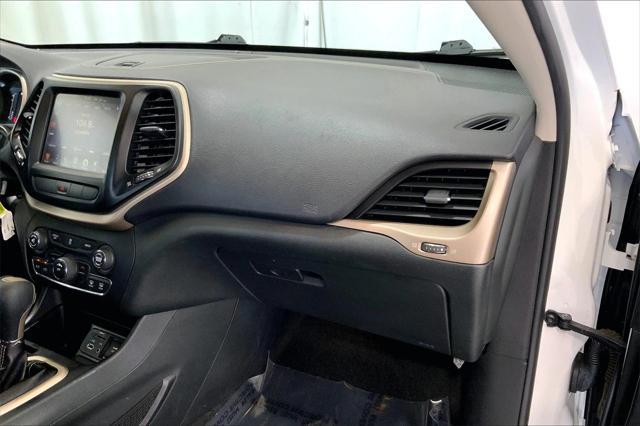used 2015 Jeep Cherokee car, priced at $9,993
