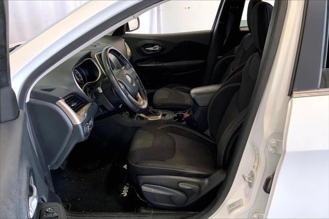 used 2015 Jeep Cherokee car, priced at $10,321