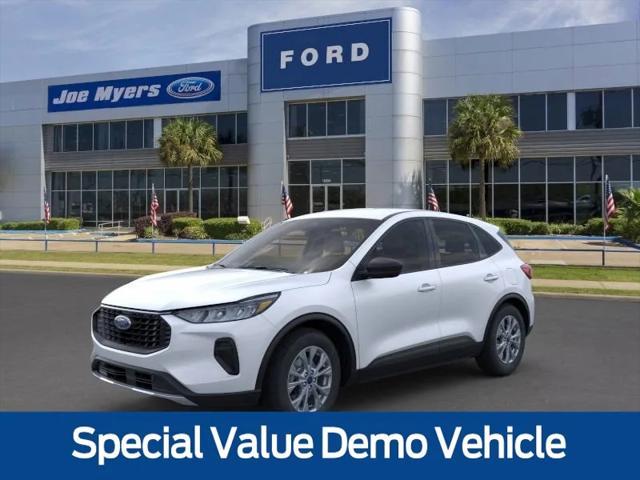 new 2025 Ford Escape car, priced at $25,514