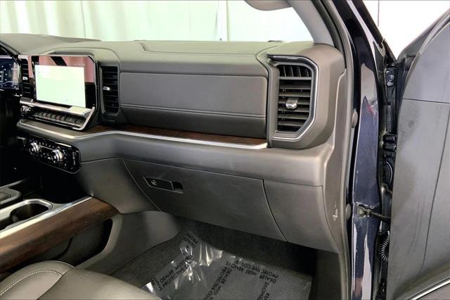 used 2022 GMC Sierra 1500 car, priced at $38,992
