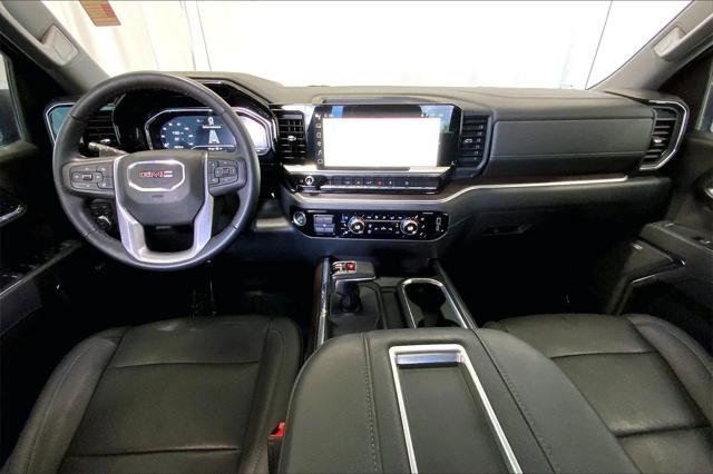 used 2022 GMC Sierra 1500 car, priced at $38,992