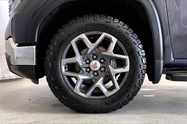 used 2022 GMC Sierra 1500 car, priced at $38,992