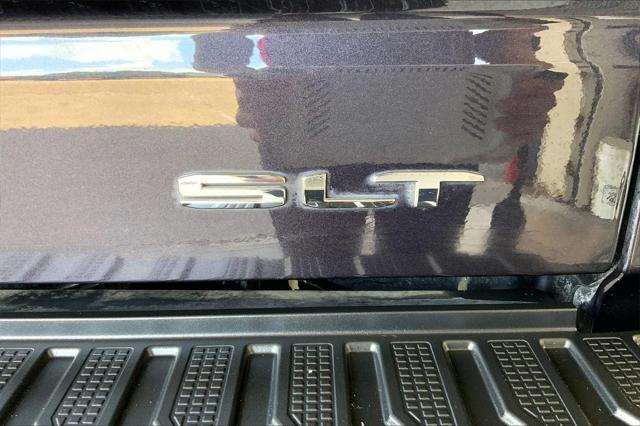 used 2022 GMC Sierra 1500 car, priced at $38,992