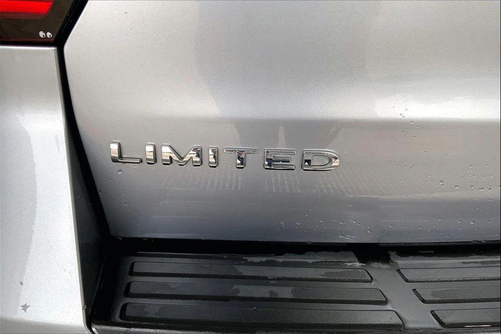 used 2024 Ford Expedition Max car, priced at $46,751