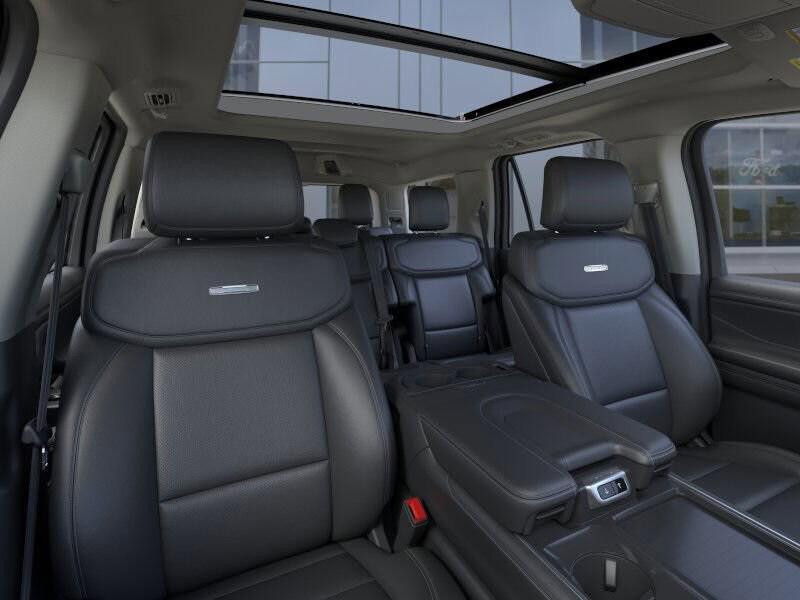 new 2025 Ford Expedition car, priced at $79,035
