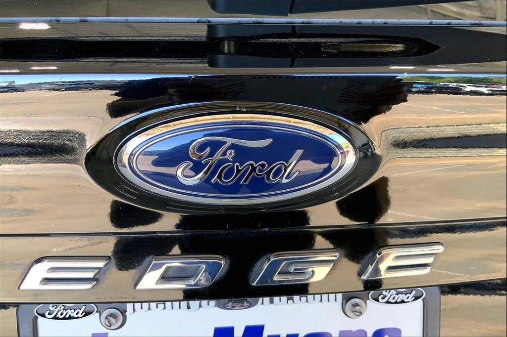 used 2021 Ford Edge car, priced at $18,994