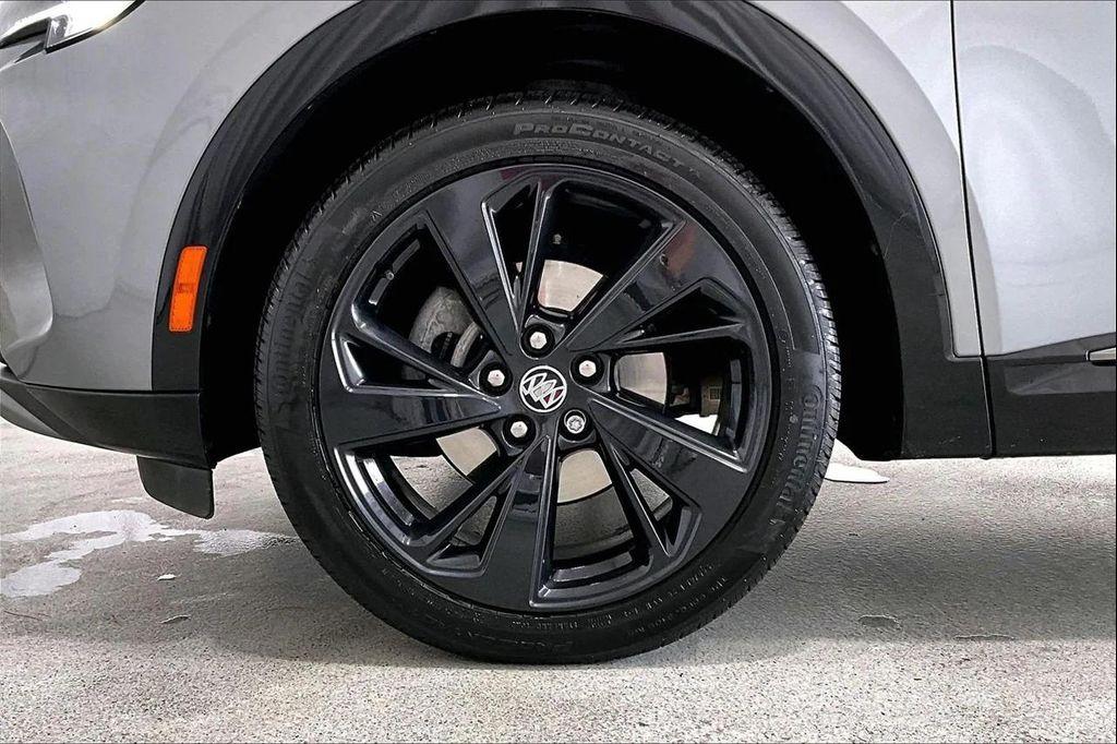 used 2023 Buick Envision car, priced at $26,731