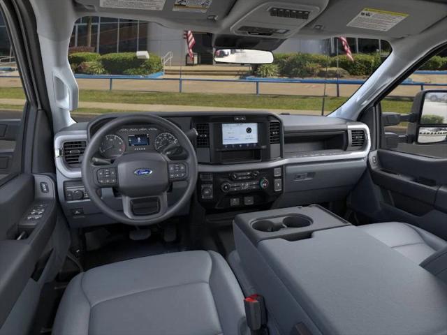 new 2025 Ford F-250 car, priced at $62,494