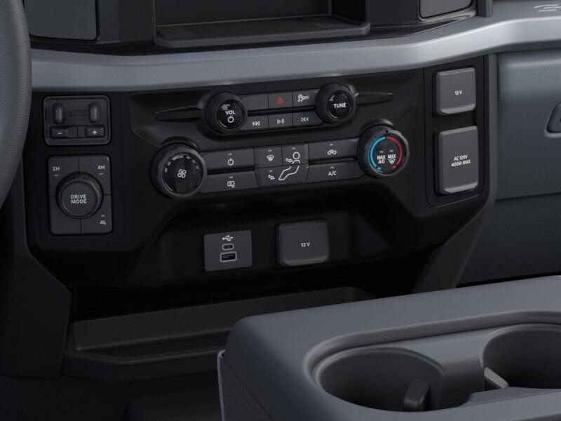 new 2025 Ford F-350 car, priced at $70,620