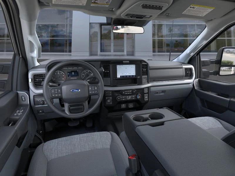 new 2025 Ford F-350 car, priced at $70,620