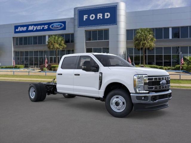 new 2025 Ford F-350 car, priced at $61,786