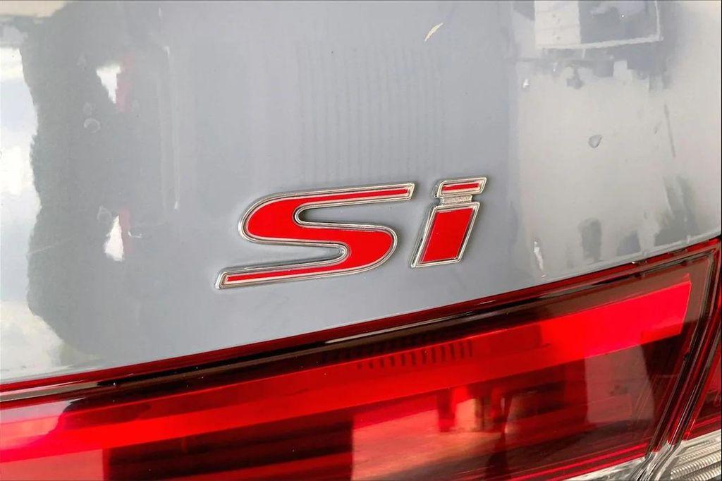 used 2023 Honda Civic Si car, priced at $27,214