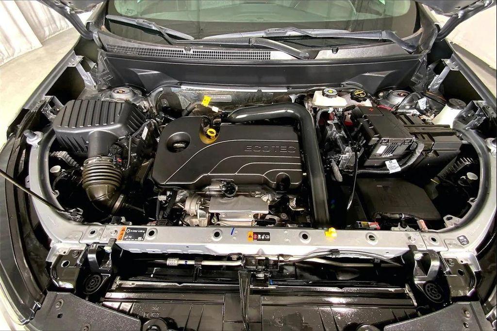 used 2024 Chevrolet Equinox car, priced at $19,465