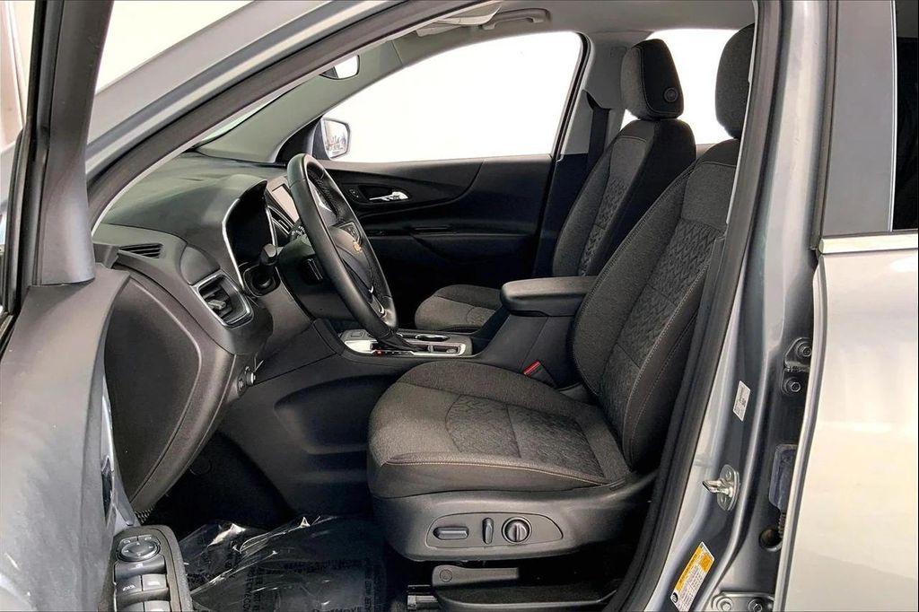 used 2024 Chevrolet Equinox car, priced at $19,465