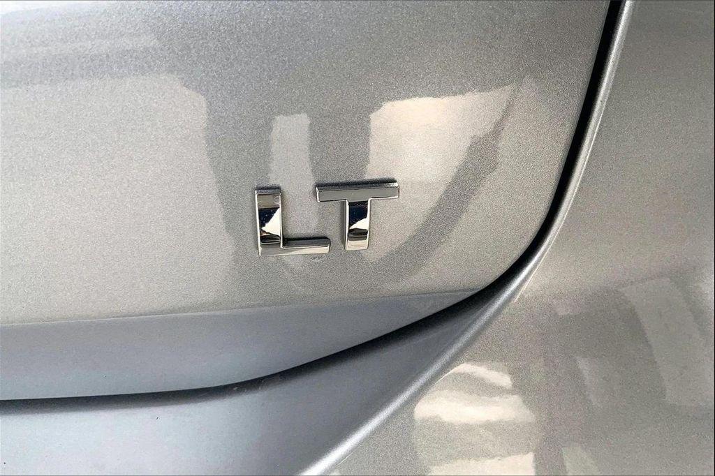 used 2024 Chevrolet Equinox car, priced at $19,465