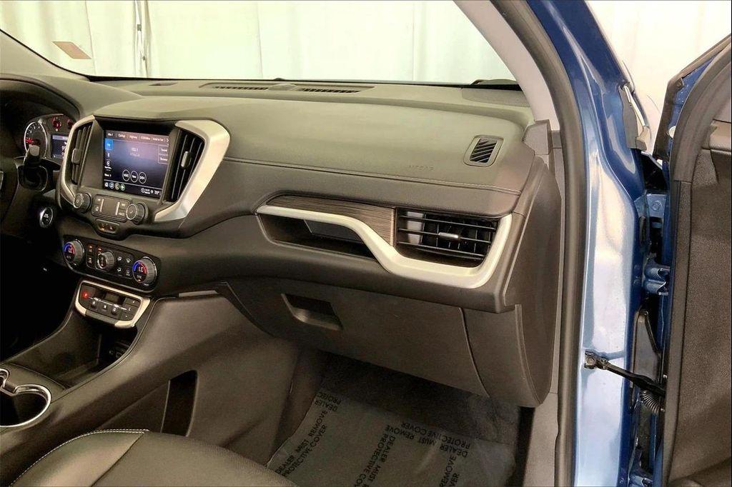 used 2024 GMC Terrain car, priced at $21,417