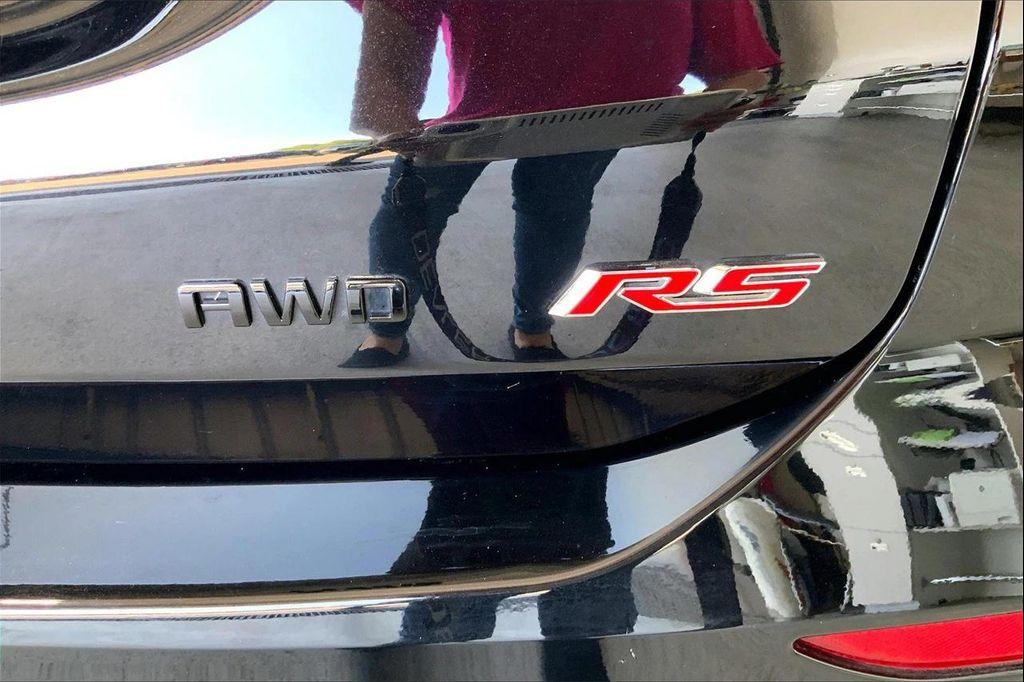 used 2024 Chevrolet Equinox car, priced at $27,879