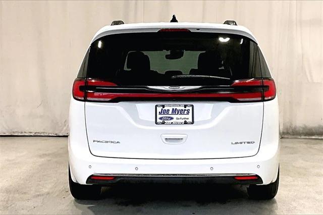 used 2023 Chrysler Pacifica car, priced at $24,993