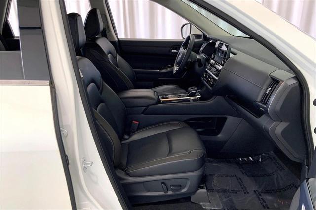used 2022 Nissan Pathfinder car, priced at $24,992