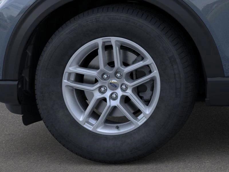 new 2025 Ford Explorer car, priced at $38,156