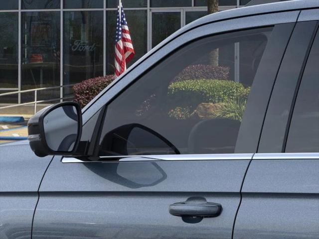 new 2025 Ford Expedition car, priced at $65,165