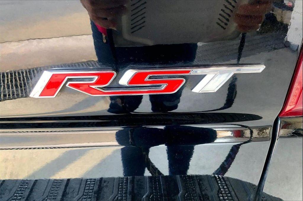 used 2020 Chevrolet Silverado 1500 car, priced at $32,991