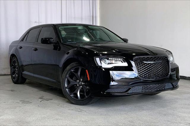 used 2020 Chrysler 300 car, priced at $24,311