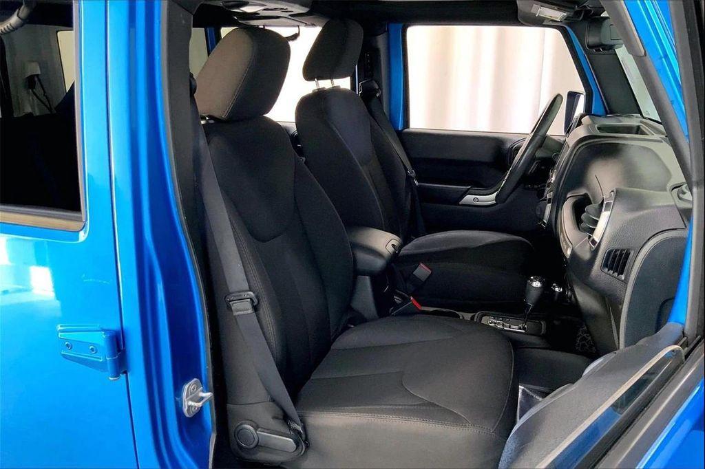 used 2015 Jeep Wrangler Unlimited car, priced at $18,997