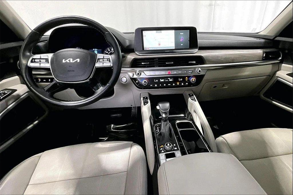 used 2022 Kia Telluride car, priced at $23,992