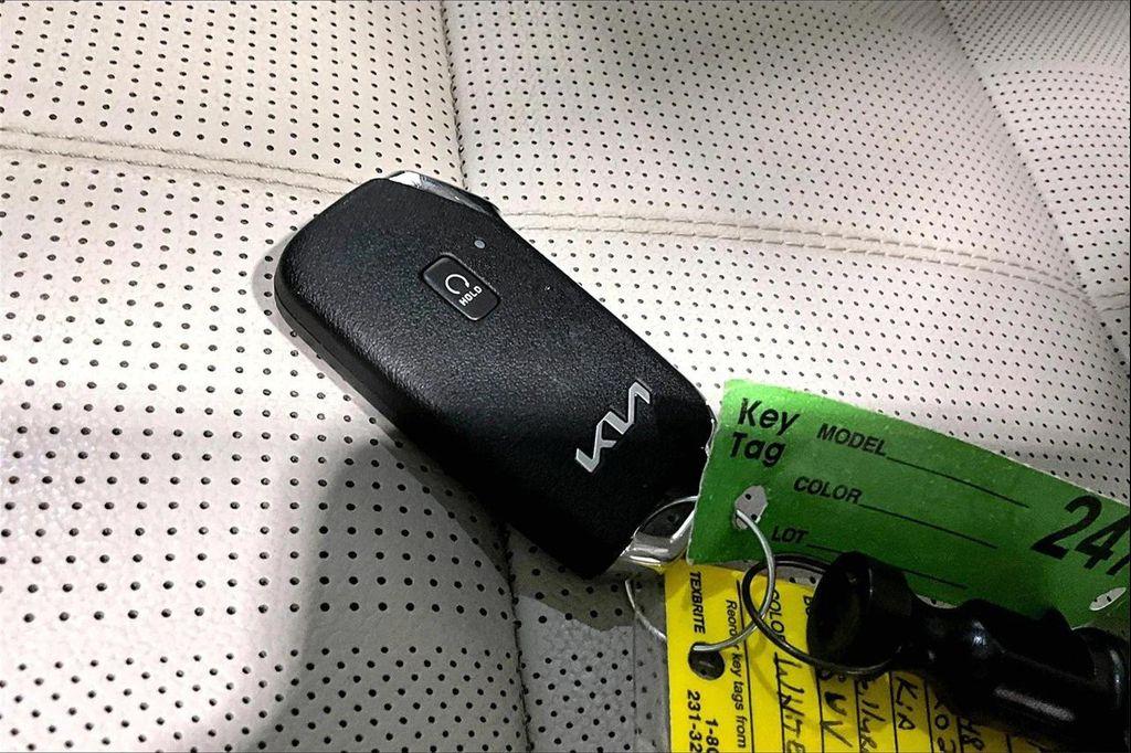 used 2022 Kia Telluride car, priced at $23,992