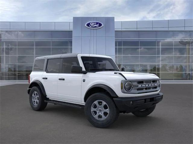 new 2024 Ford Bronco car, priced at $44,015