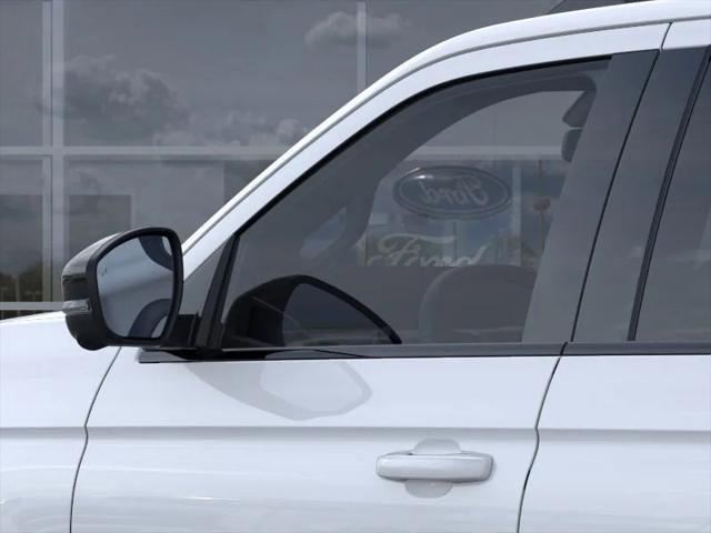 new 2025 Ford Expedition car, priced at $75,653