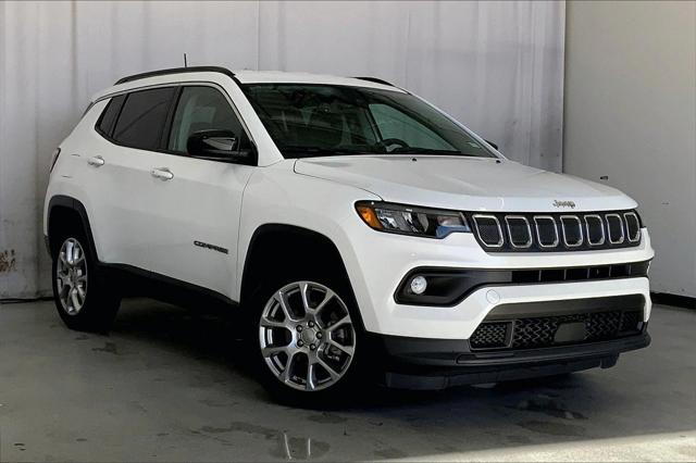 used 2022 Jeep Compass car, priced at $20,111