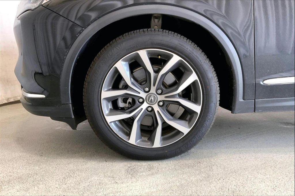used 2023 Acura MDX car, priced at $39,391