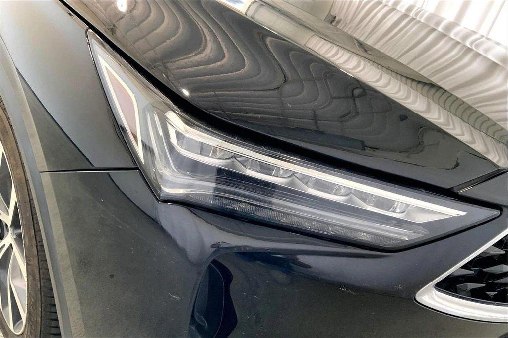 used 2023 Acura MDX car, priced at $39,391