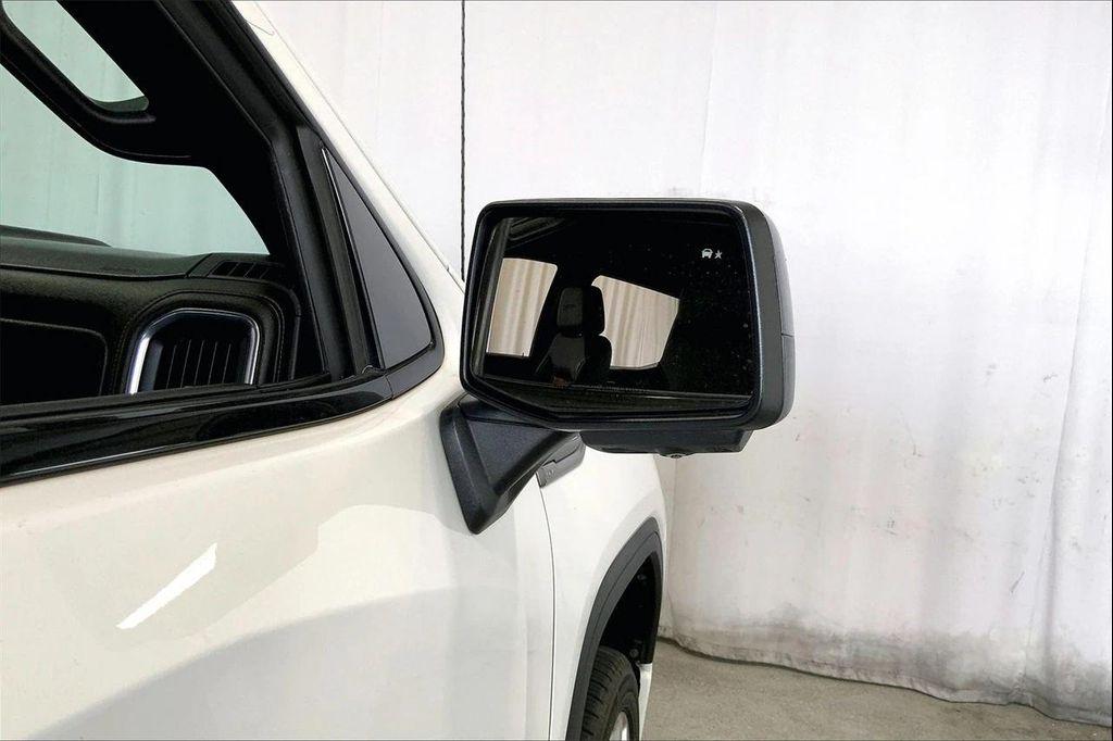 used 2020 GMC Sierra 1500 car, priced at $33,303