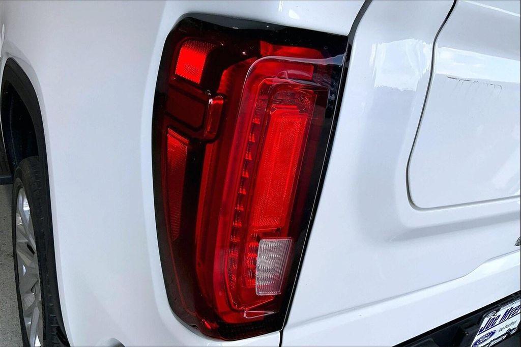 used 2020 GMC Sierra 1500 car, priced at $33,303